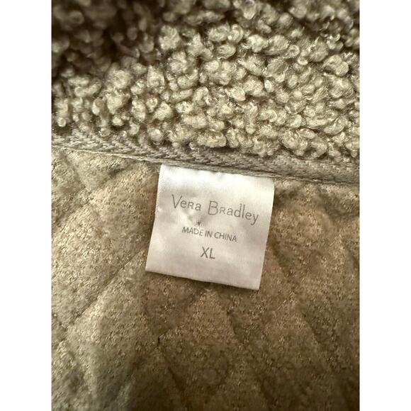 Vera Bradley Teddy Fleece Pullover with a floral quilted yoke size XL - Picture 4 of 6